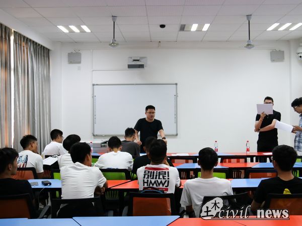 1560566818666068031.jpg IMG_6831.jpg