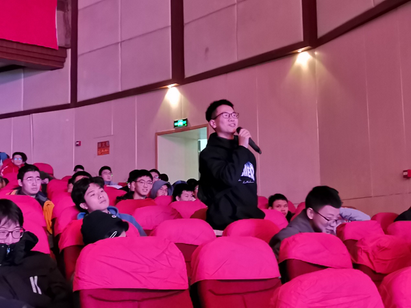 1606736199306044511.png 4.png