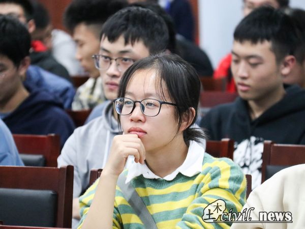 1571581694105098766.jpg 4.jpg