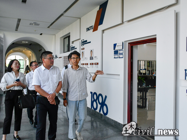 1621047473439023062.jpg _DSC4132.jpg