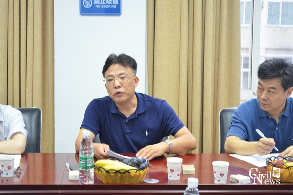 深水大跨桥梁分阶段成形结构分析理论研讨会在我校召开-土木工程学院