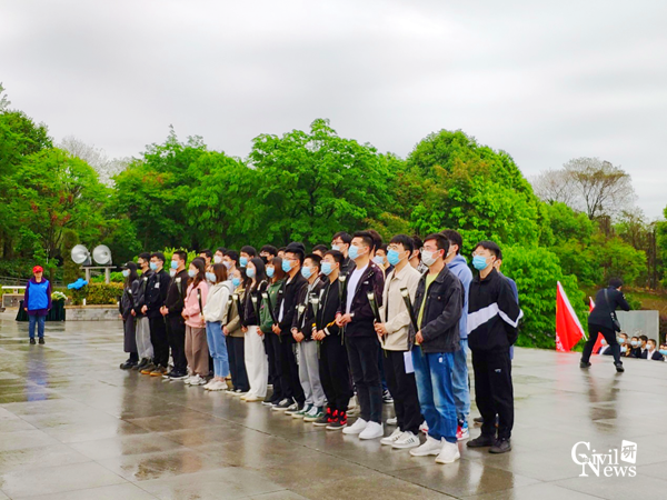 1617603329184048828.png 2.png